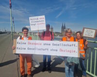 ÜberUns Politik